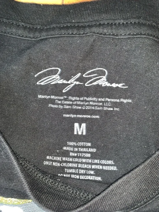 Marilyn Monroe Fitted Glitter T-Shirt Black & White - Picture 5 of 9
